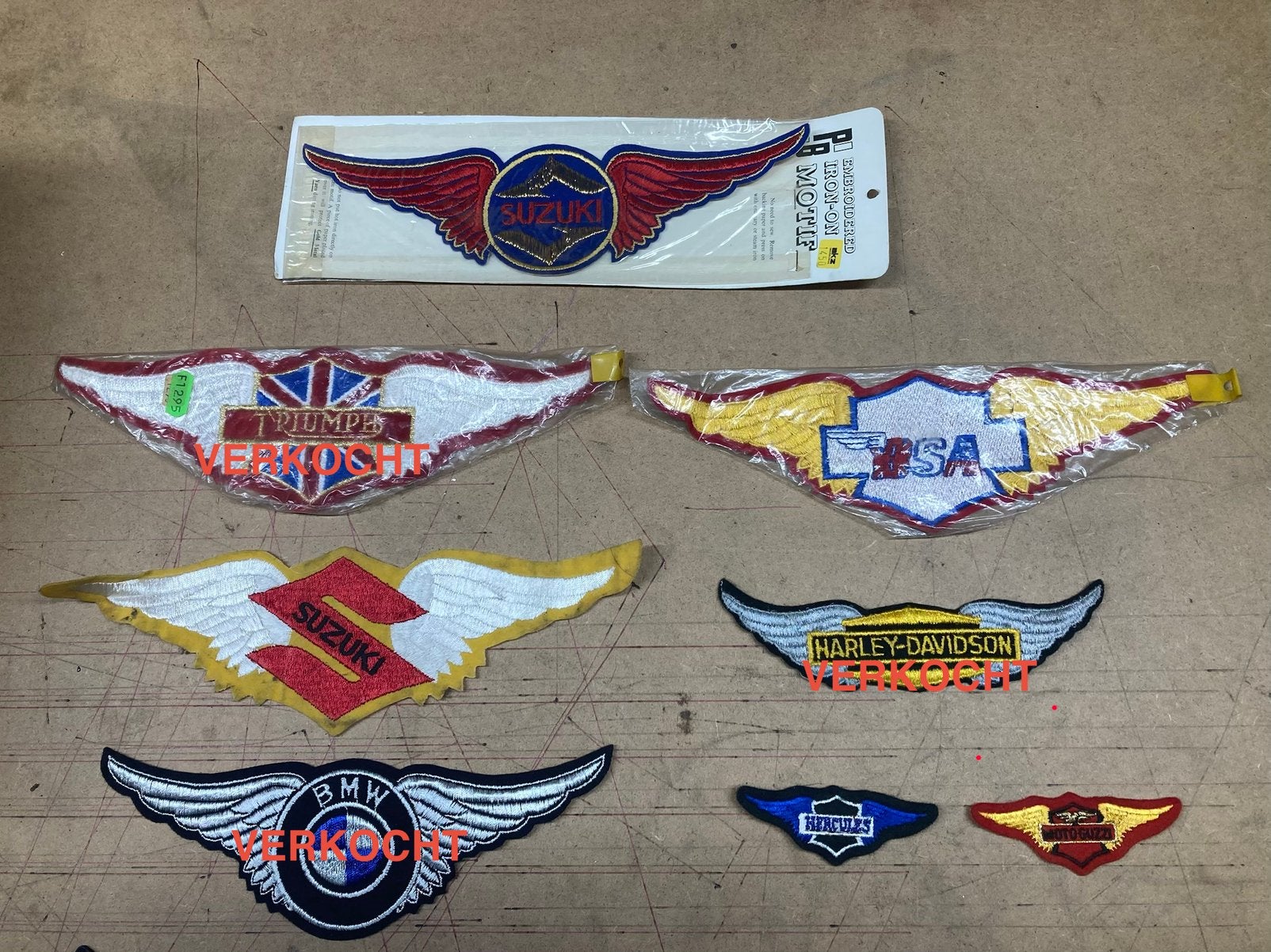 Nieuw (NOS) Wing opstrijk/opnaai patches div merken motoren, Ophalen of Verzenden, Nieuw