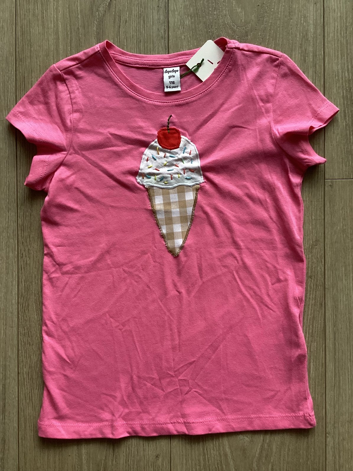 Handgemaakt patchwork ijsjes shirt roze maat 116, Ophalen of Verzenden, Nieuw, Meisje, Shirt of Longsleeve