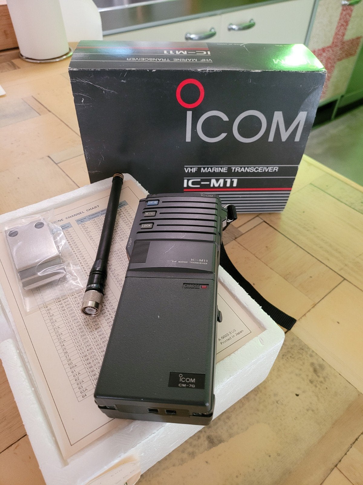 icom marine Transceiver, Ophalen of Verzenden, Zo goed als nieuw, 15 km of meer, Portofoon of Walkie-talkie