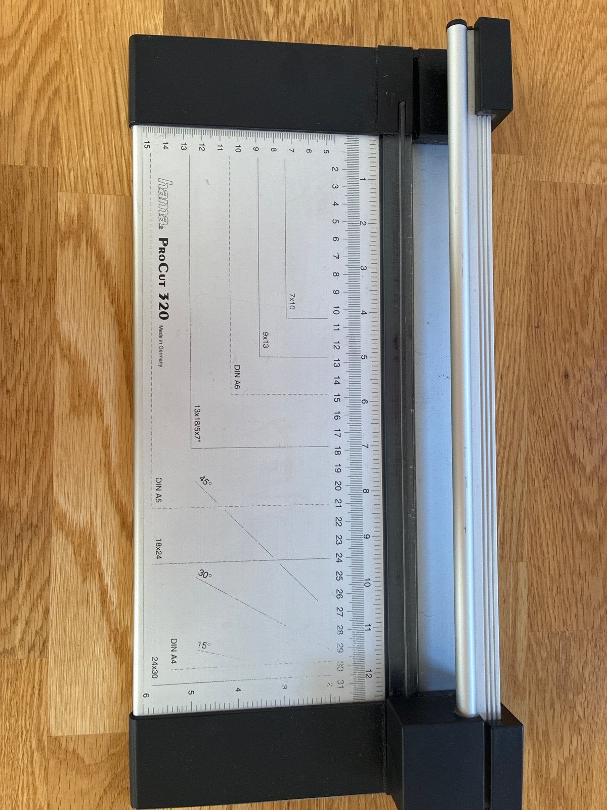 Hama ProCut 320 A4 rolsnijder in perfecte staat, Ophalen of Verzenden, Gebruikt