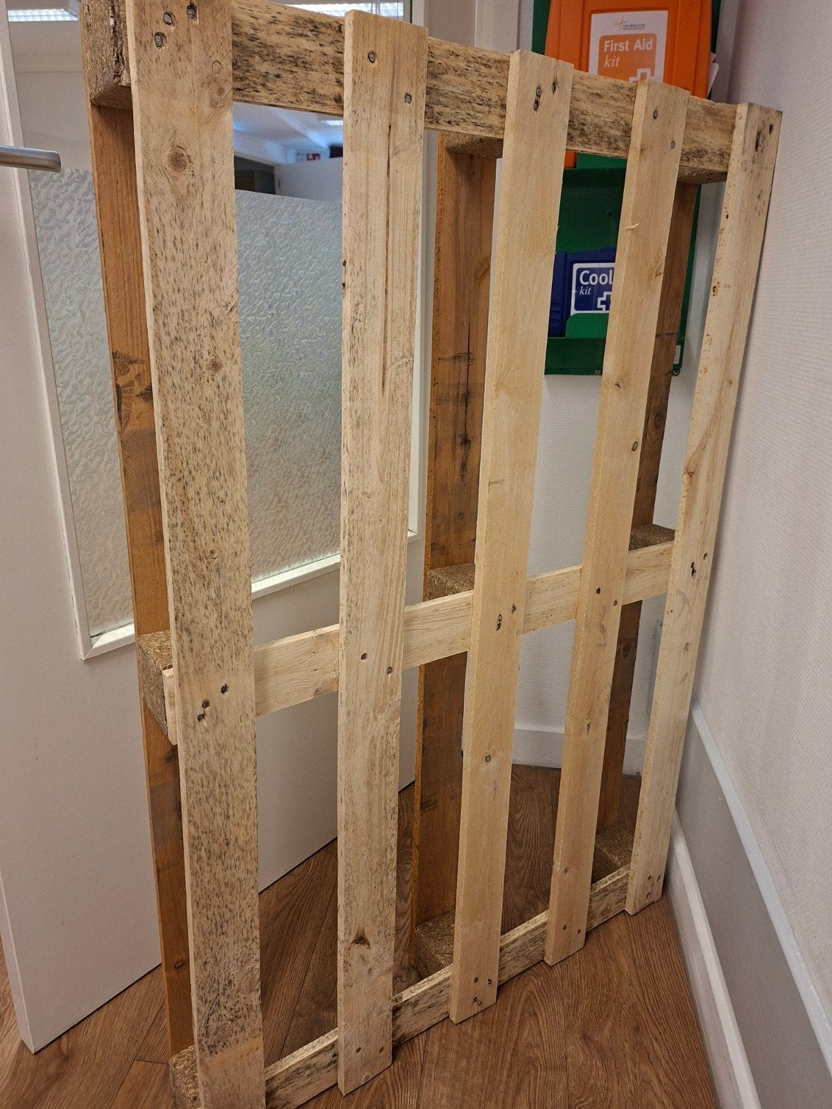 Gebruikte Pallet - Stevig en Veelzijdig, Ophalen, Gebruikt, 200 tot 250 cm, 50 mm of meer