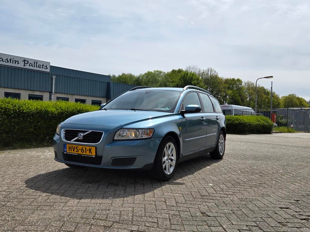 2007 Volvo V50 2.4i 170PK 169DKM Orinocco Blue YOUNGTIMER, Auto's, Voorwielaandrijving, Beige, 700 kg, Blauw