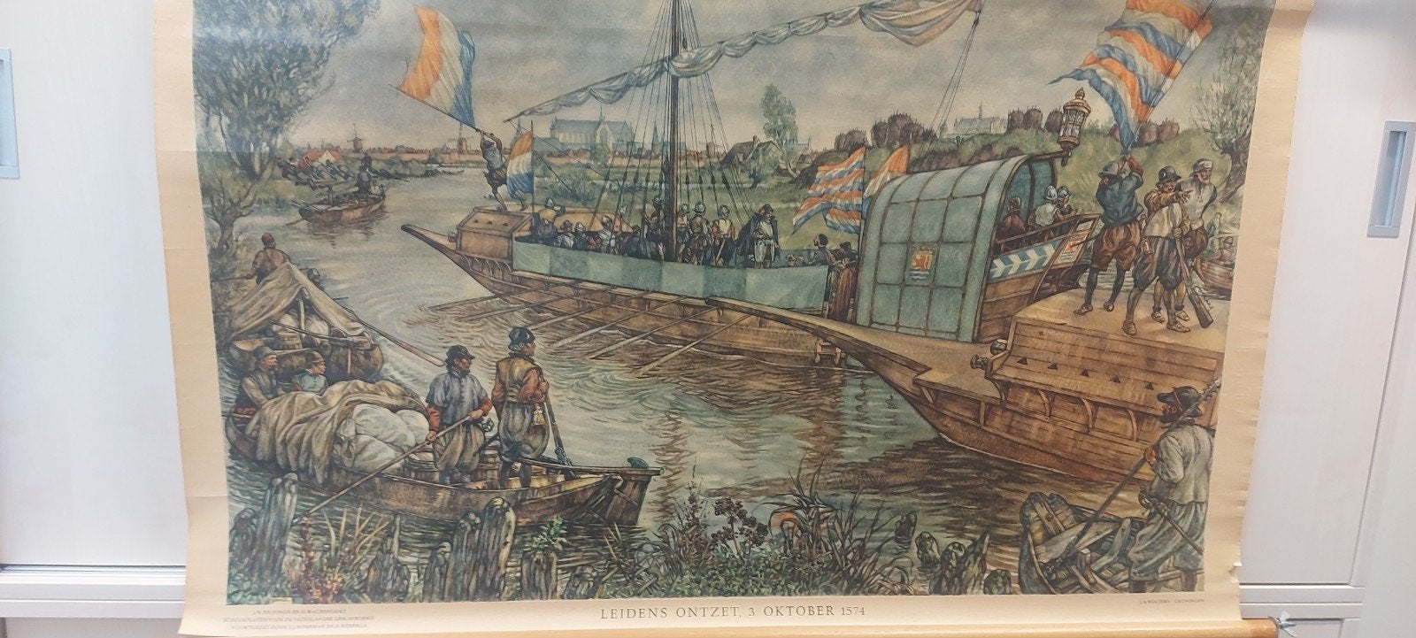 Schoolplaat van " Leidens ontzet " 3 oktober 1574.

Opbrengs, Ophalen, Geschiedenis