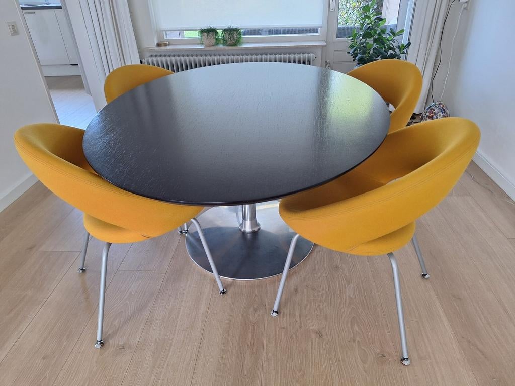 Setprijs, set van 4 stoelen Nina Artifort, Huis en Inrichting, Stoelen, Ophalen, Gebruikt, Overige kleuren, Stof