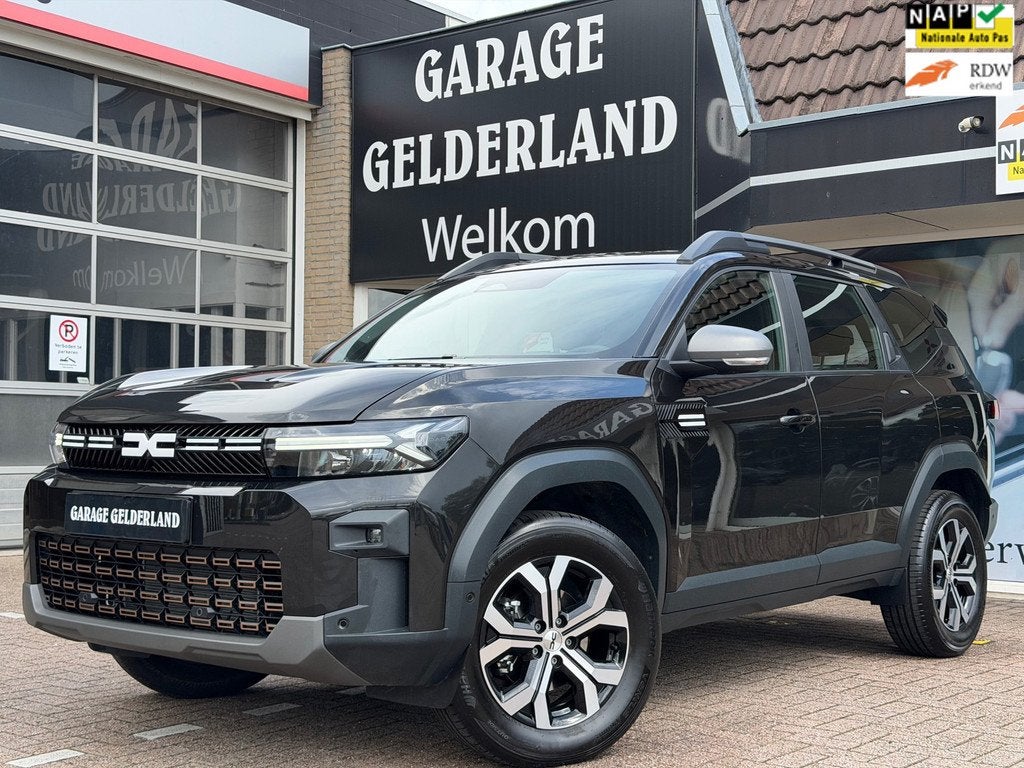 Dacia Bigster 1.8 Hybrid 155 Extreme | Apple/Android | Camer, Stof, Gebruikt, Zwart, 4 cilinders