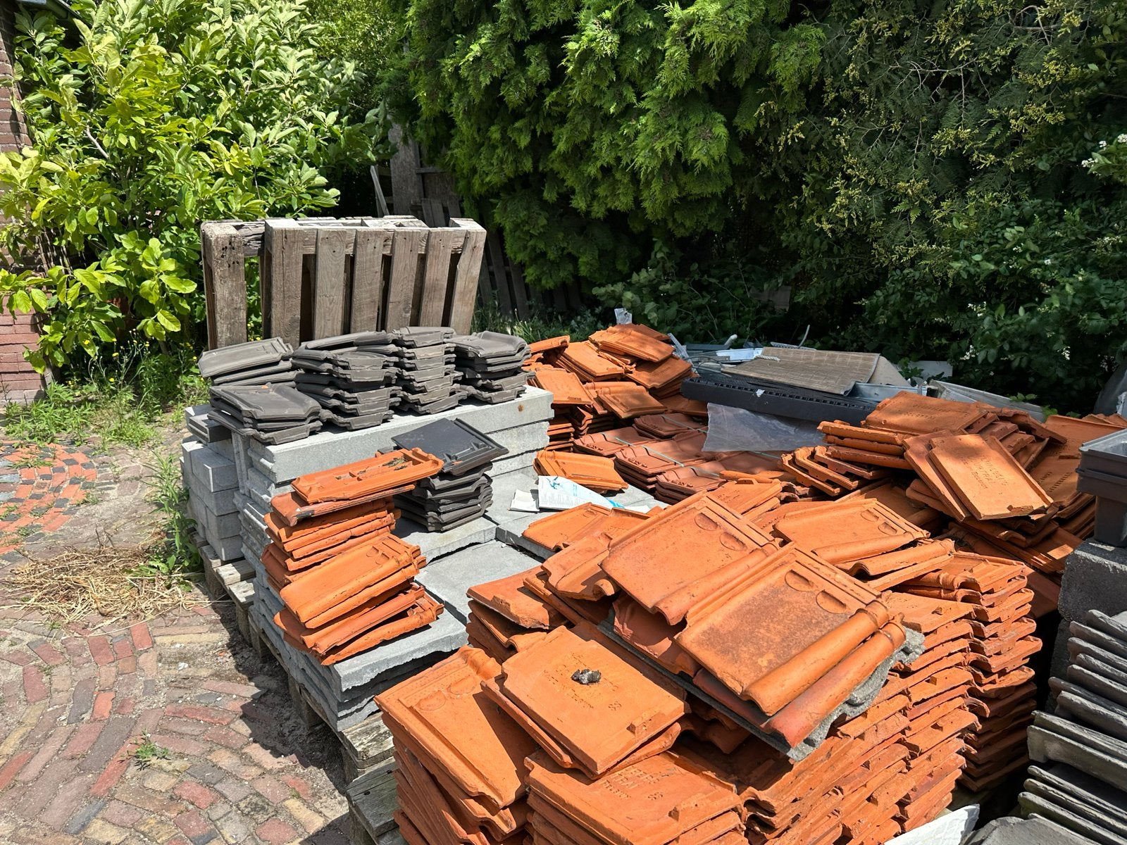 Nieuwe dakpannen - Diverse typen GRATIS OPHALEN, Ophalen, Steen of Klei, Nieuw, 15 m² of meer