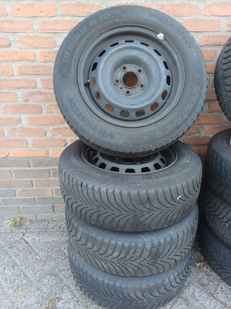 Vredestein Snowtrac 5 winterbanden op stalen velg 195/65 R15, Ophalen, Gebruikt