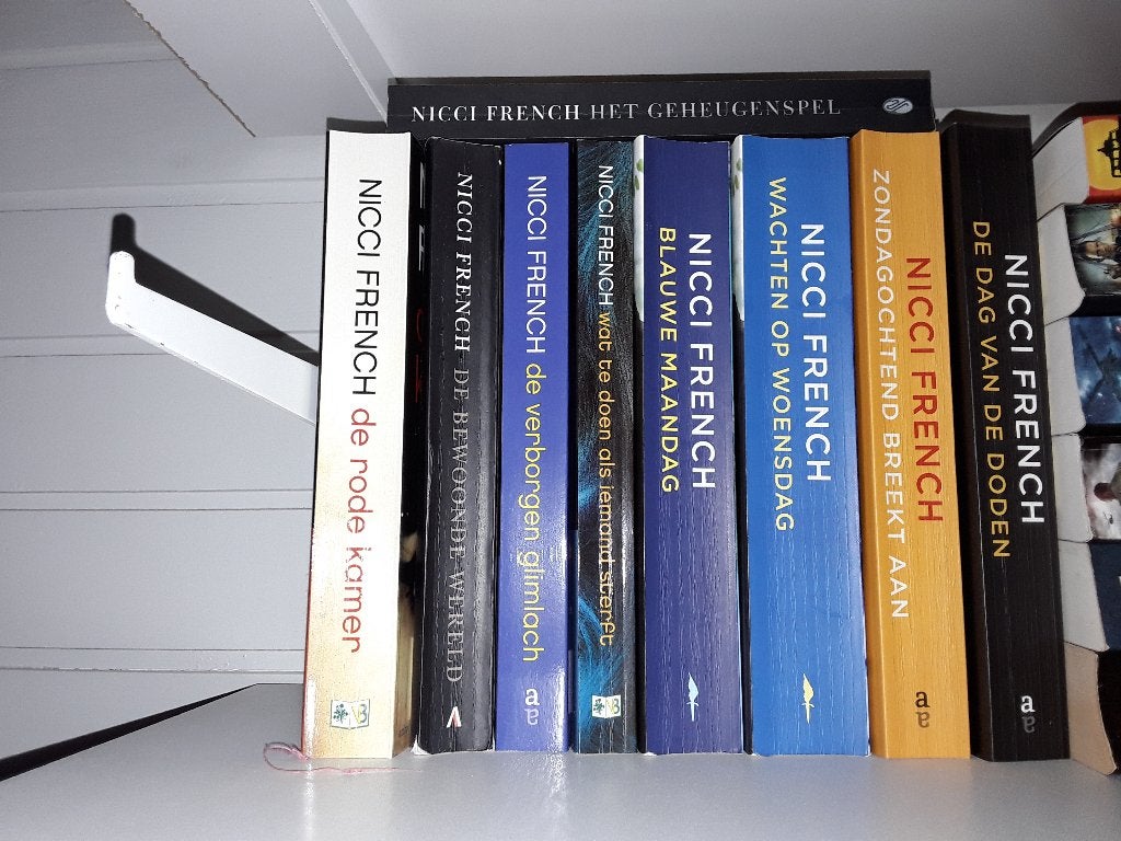 Nicci French Boekenpakket Met 9 Boeken, Ophalen of Verzenden, Zo goed als nieuw, Nicci French, Europa overig