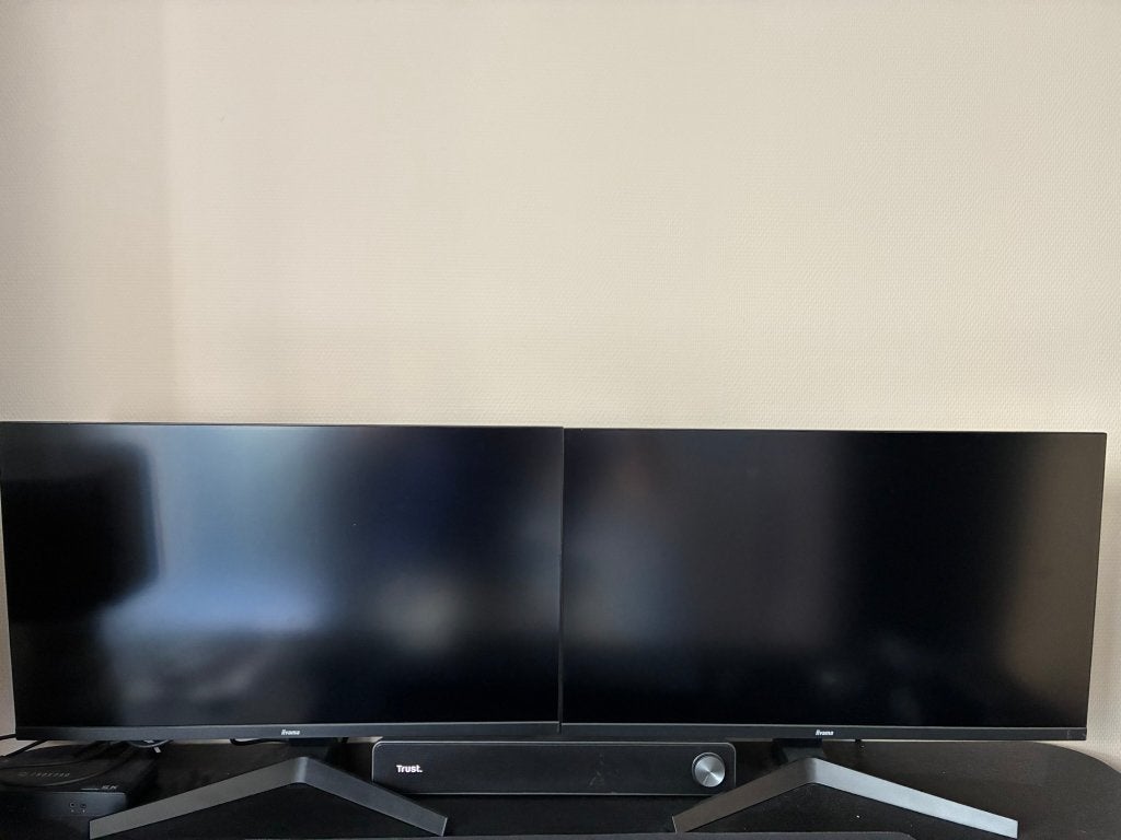2x Iiyama G-master Black Hawk G2740HSU 27 inch monitoren, Computers en Software, Monitoren, IPS, 1 tot 2 ms, HDMI, 61 t/m 100 Hz