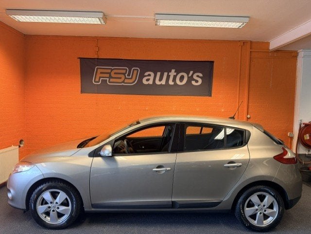 Foto 2 van Renault Mégane 1.6 / 5 DEURS / DYNAMIQUE / TOPSTAAT!