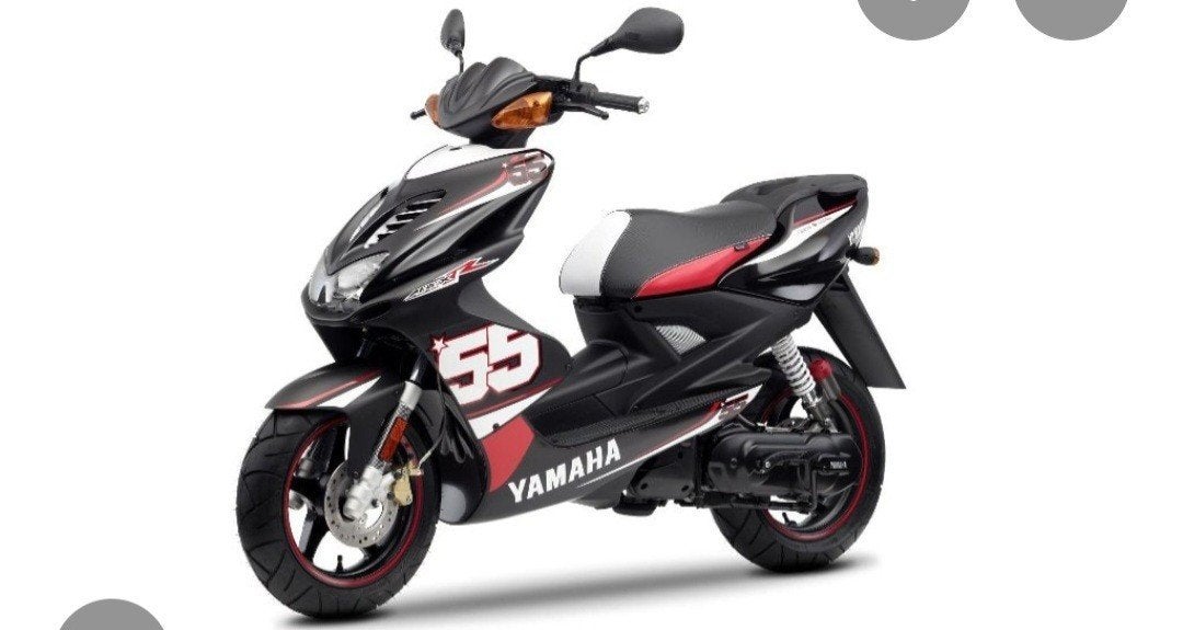 gezocht yamaha aerox sp55 kappen, Fietsen en Brommers, Scooters | Yamaha, Ophalen of Verzenden, Zo goed als nieuw, Benzine, Aerox