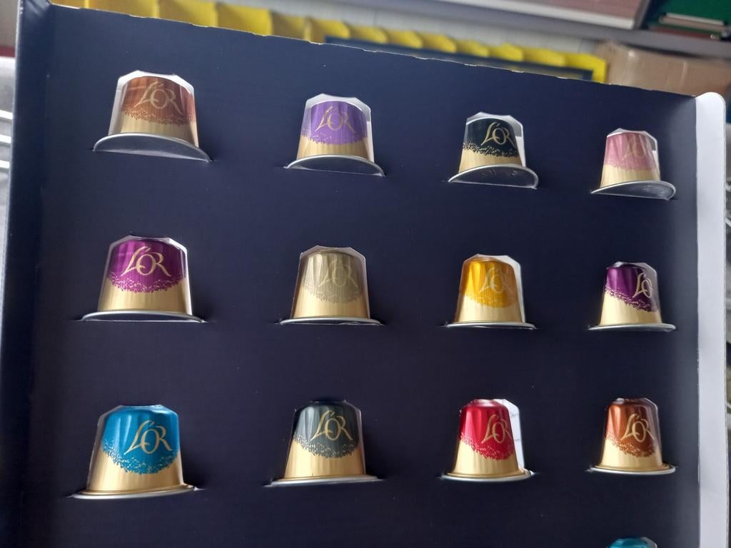 Cadeauverpakking L'OR koffiecups - 24 verschillende smaken, Witgoed en Apparatuur, Koffiezetapparaten, Ophalen of Verzenden, Nieuw