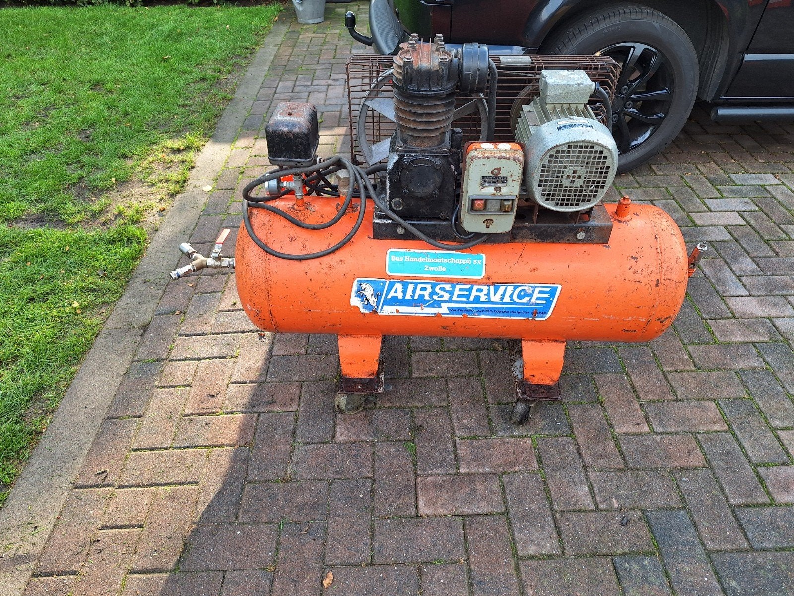 compressor 150 liter twee cilinder,400 volt, Doe-het-zelf en Verbouw, 100 liter of meer, Ophalen, Gebruikt