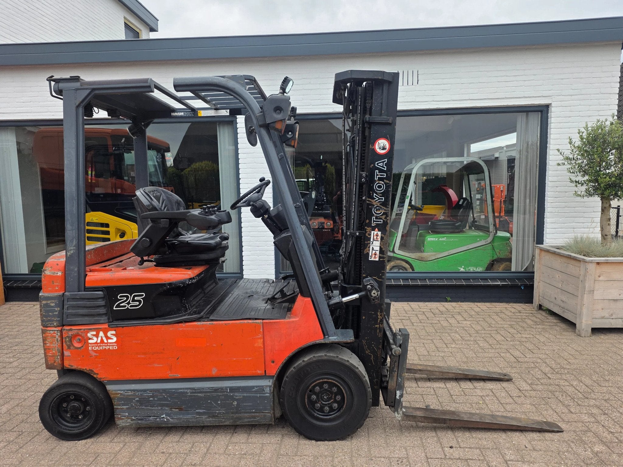 Toyota 2.5 tons elektrische heftruck triplo (bj 2009), Overige aandrijving, Heftruck, Toyota