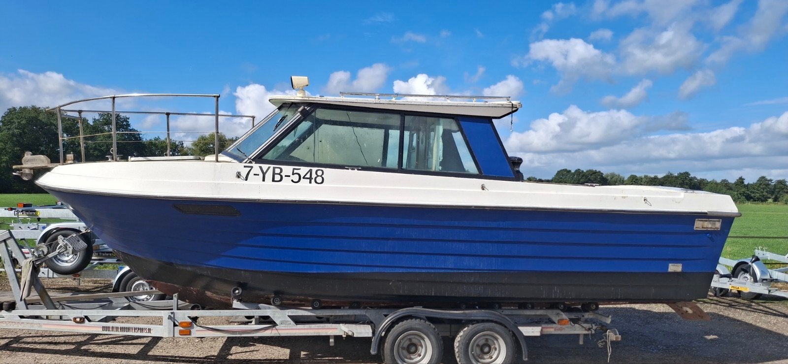 Ruime casco kajuitboot 8 meter zonder motor slechts 850 euro, Ophalen, Gebruikt, Kajuitboot, Geen motor