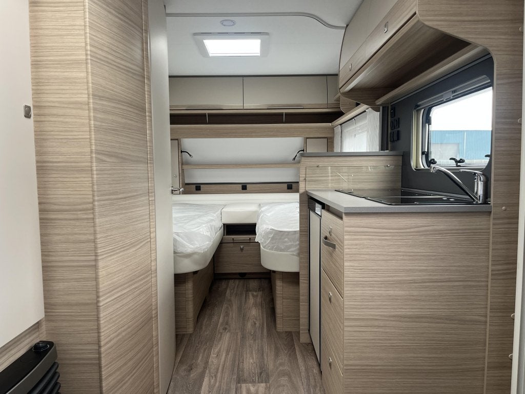 Fendt Bianco Selection 465 TG, Caravans en Kamperen, Standaardzit, Bedrijf, Fendt, 5 tot 6 meter