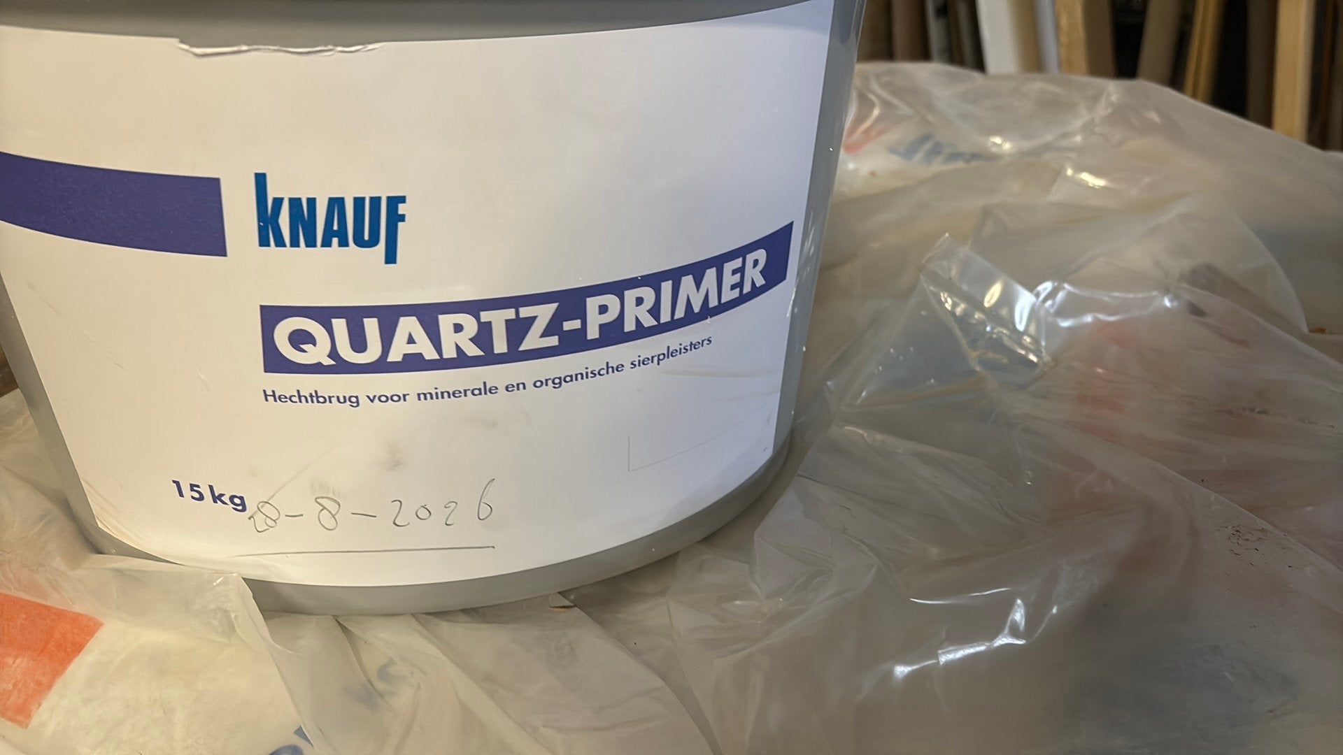 Knauf quartz primer, Ophalen, Zo goed als nieuw, Wit