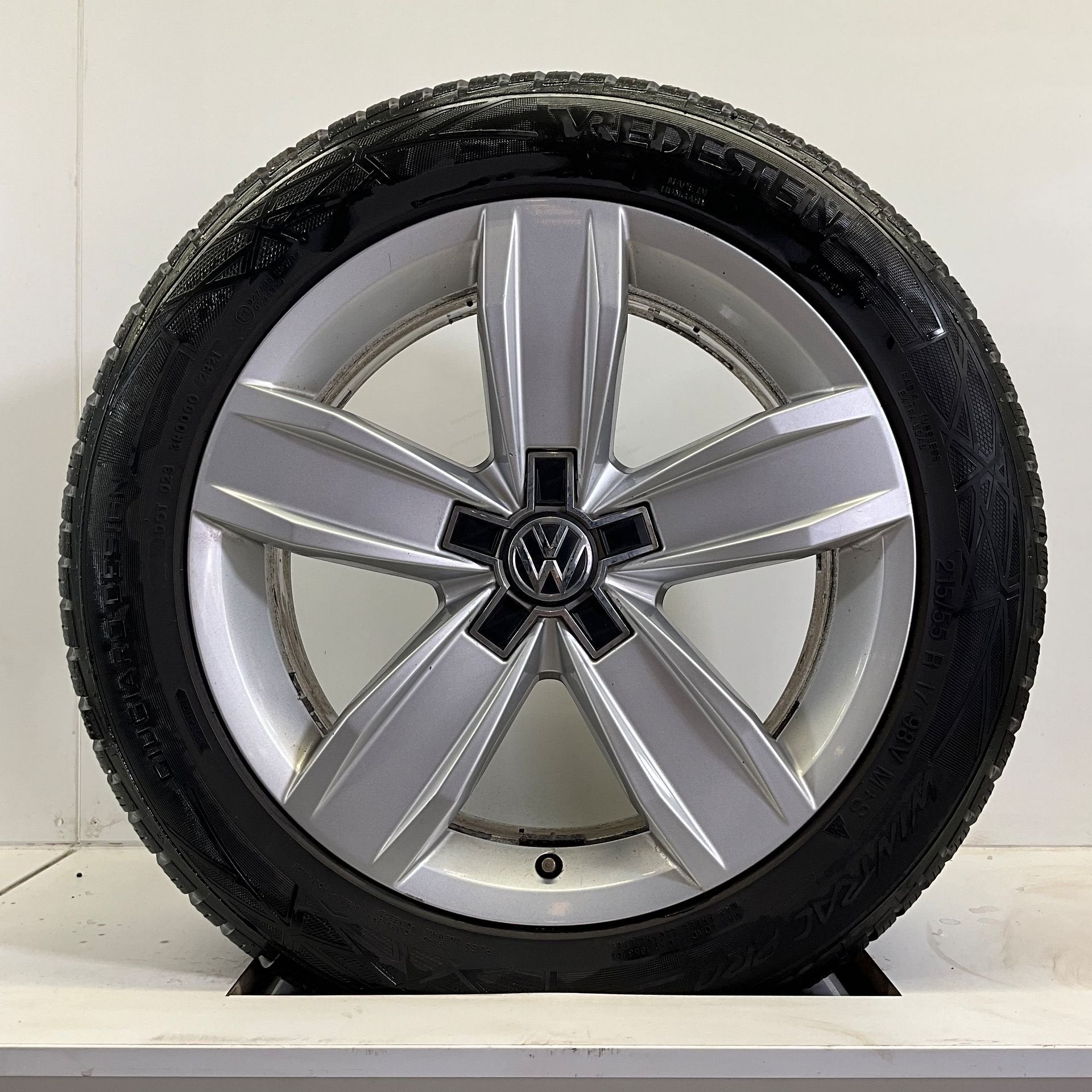 VOLKSWAGEN PASSAT B8 SET WINTERBANDEN 17 INCH, -, -, Banden en Velgen, 17 inch