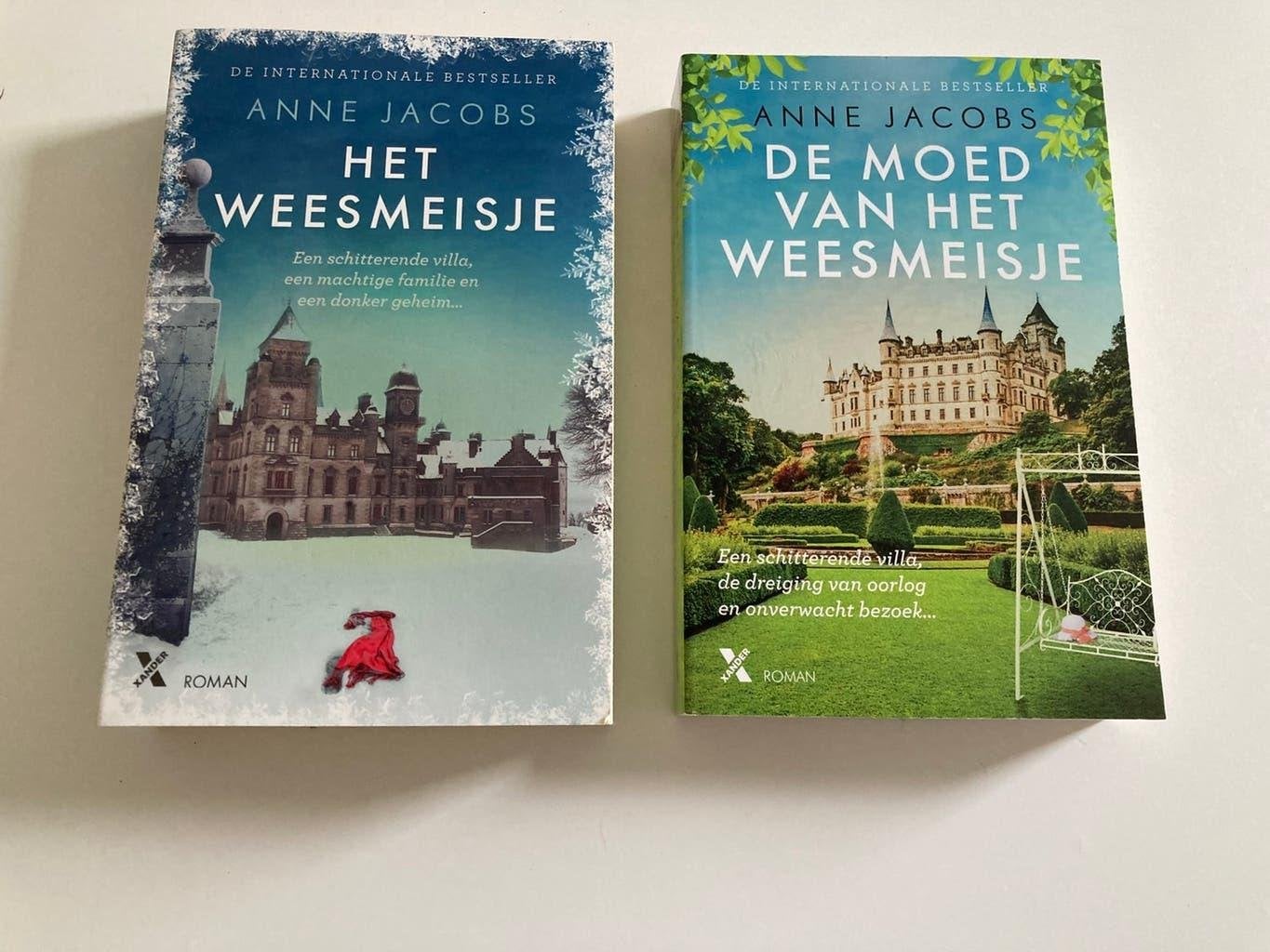 Anne Jacobs Het Weesmeisje en De moed van het Weesmeisje, Anne Jacobs, Ophalen of Verzenden, Zo goed als nieuw, Nederland