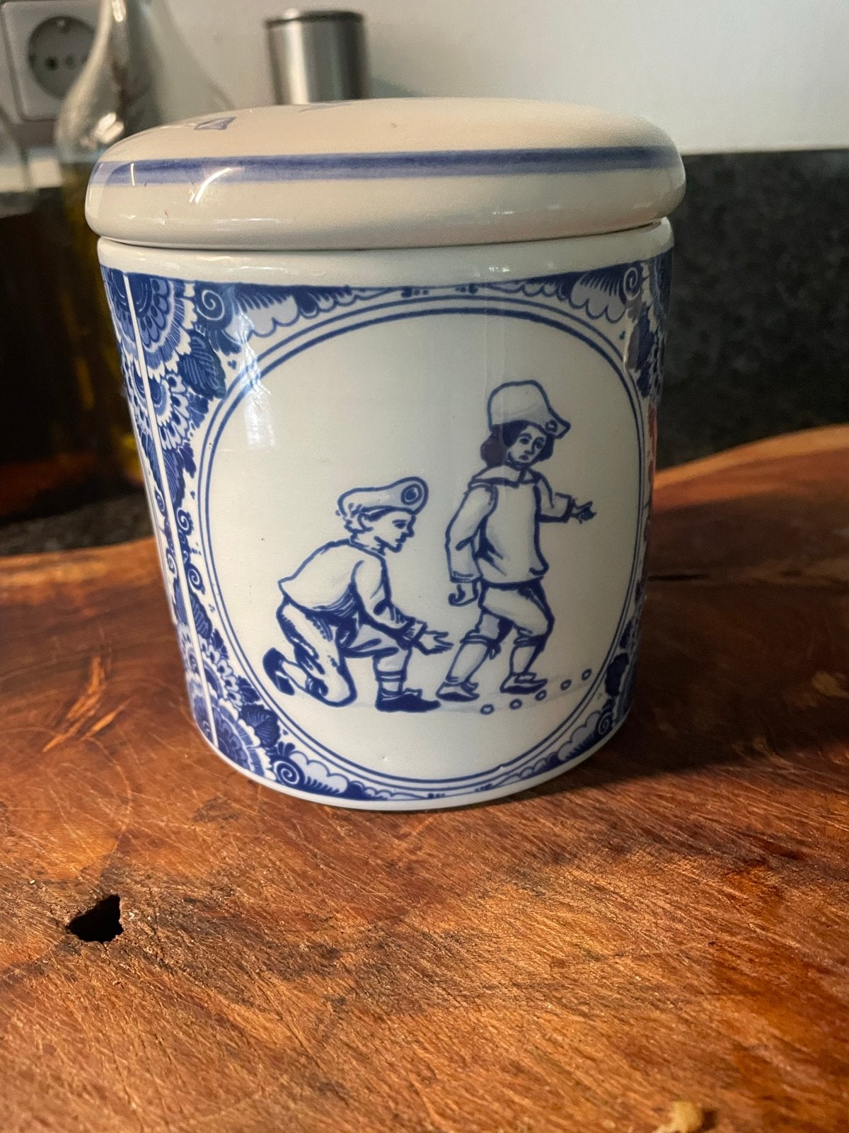 Delfts Blauw potje met deksel - Handgeschilderd Holland, Antiek en Kunst, Antiek | Keramiek en Aardewerk, Ophalen