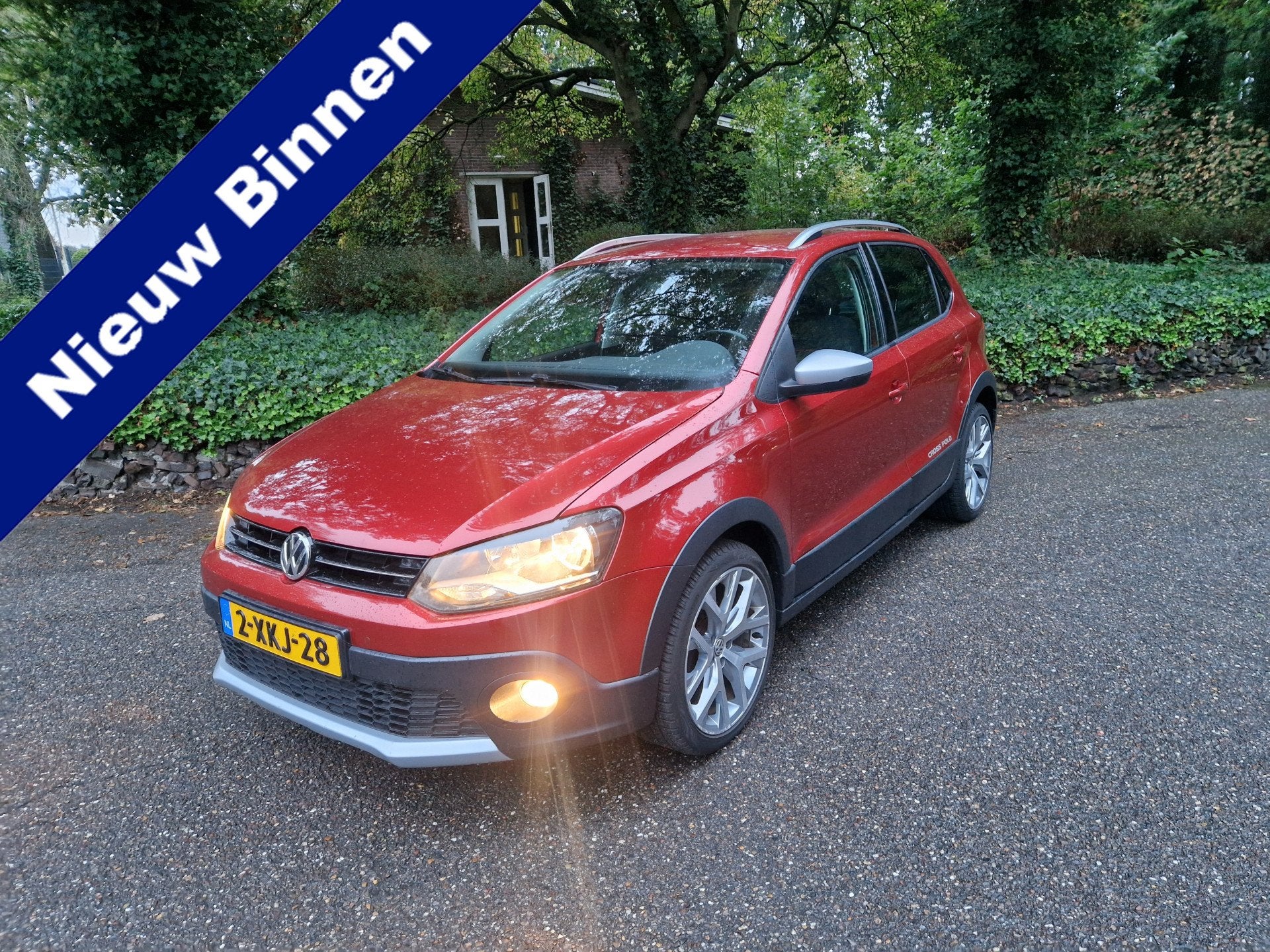 Volkswagen Polo 1.2 TSI Cross, ZEER mooi, ond. historie, Nw, Auto's, Gebruikt, Euro 6, 49 €/maand, Origineel Nederlands