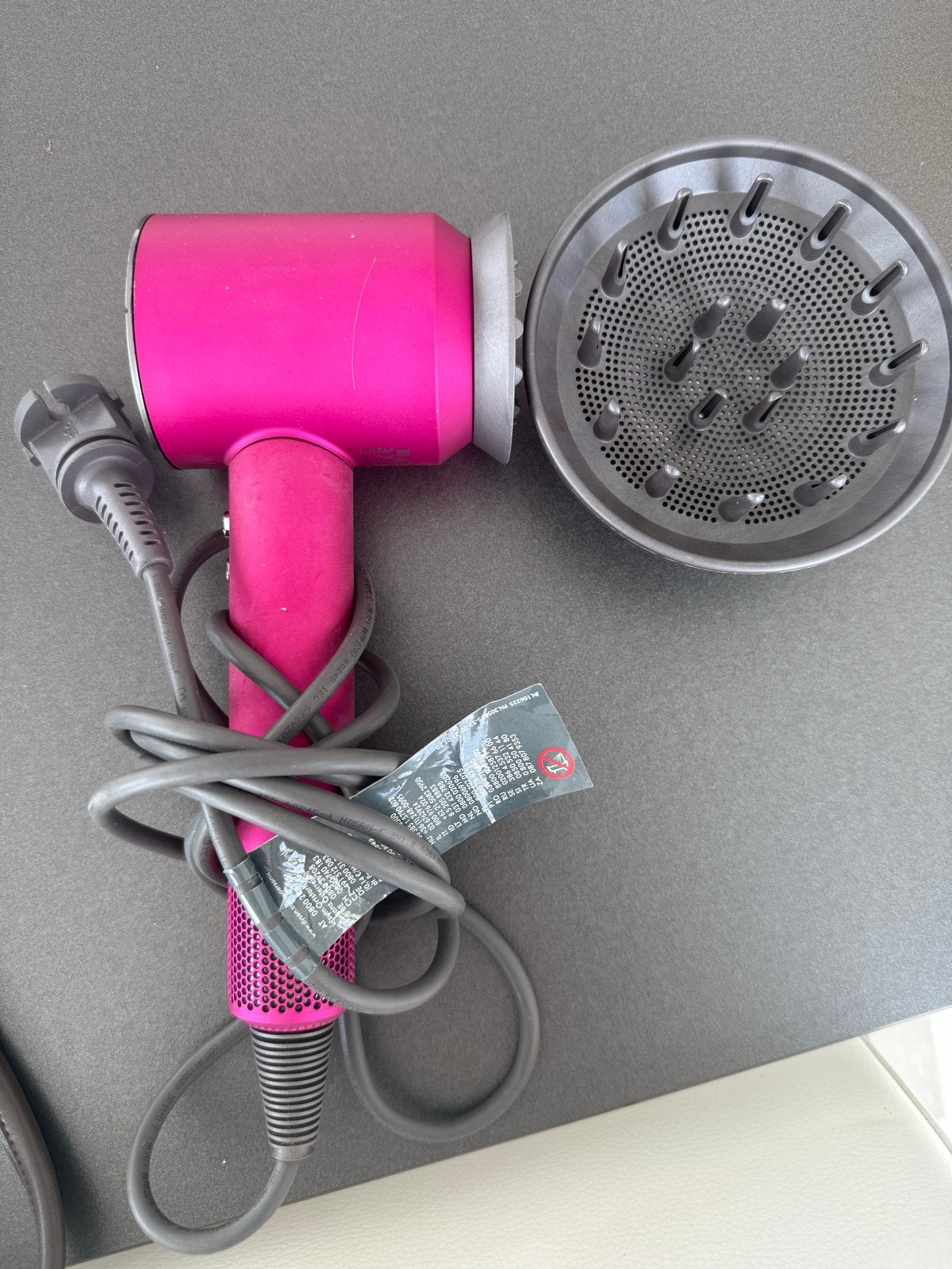 Dyson Supersonic Föhn Fuchsia met Diffuser, Witgoed en Apparatuur, Persoonlijke-verzorgingsapparatuur, Ophalen of Verzenden, Gebruikt