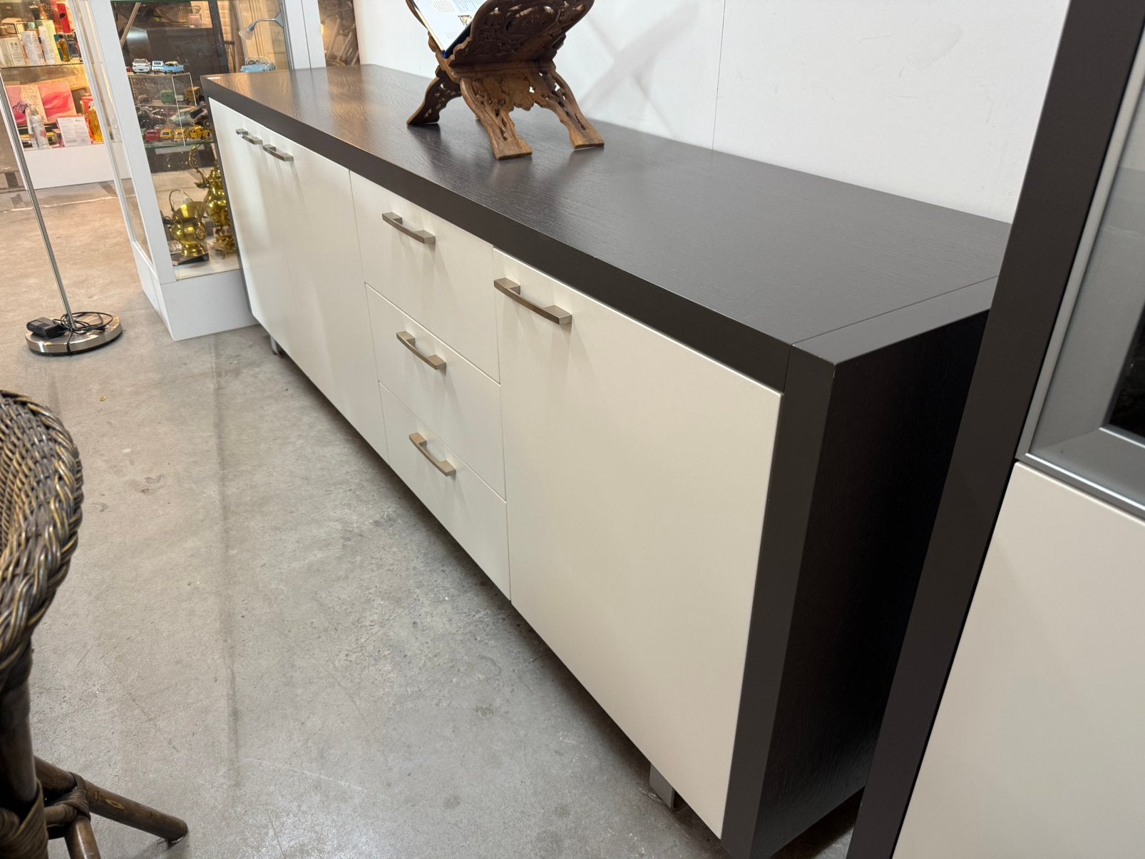 Dressoir met bijpassende vitrinekast, Huis en Inrichting, Kasten | Dressoirs, Ophalen, Zo goed als nieuw, 50 tot 75 cm, 150 tot 200 cm
