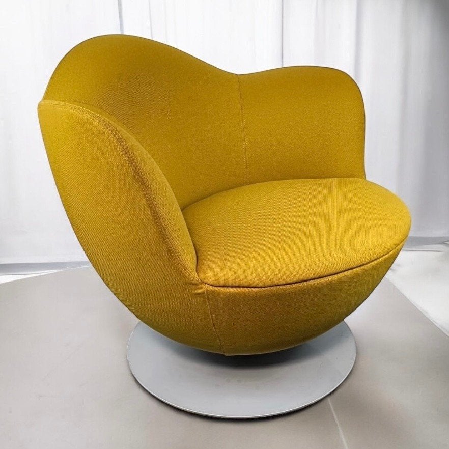 Cappellini Dalia fauteuil, Ophalen, 75 tot 100 cm, Zo goed als nieuw, Stof