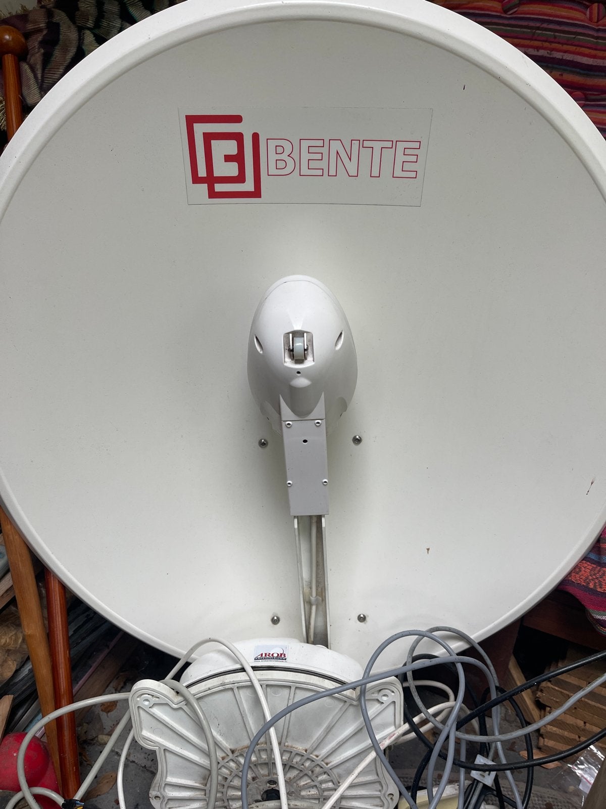 Automatische schotelantenne met skew - Bente / Alden, Ophalen, Gebruikt, (Schotel)antenne, Overige merken