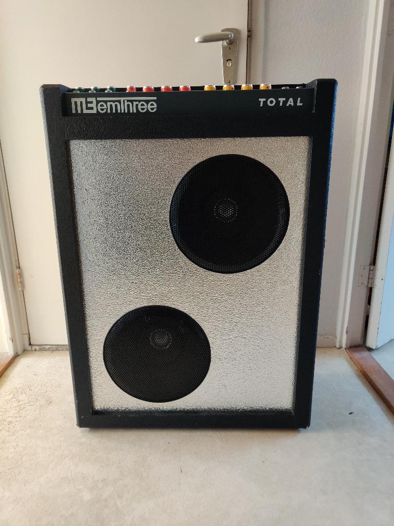 M3 Emthree Total 200, Ophalen, Gebruikt, Gitaar, 100 watt of meer