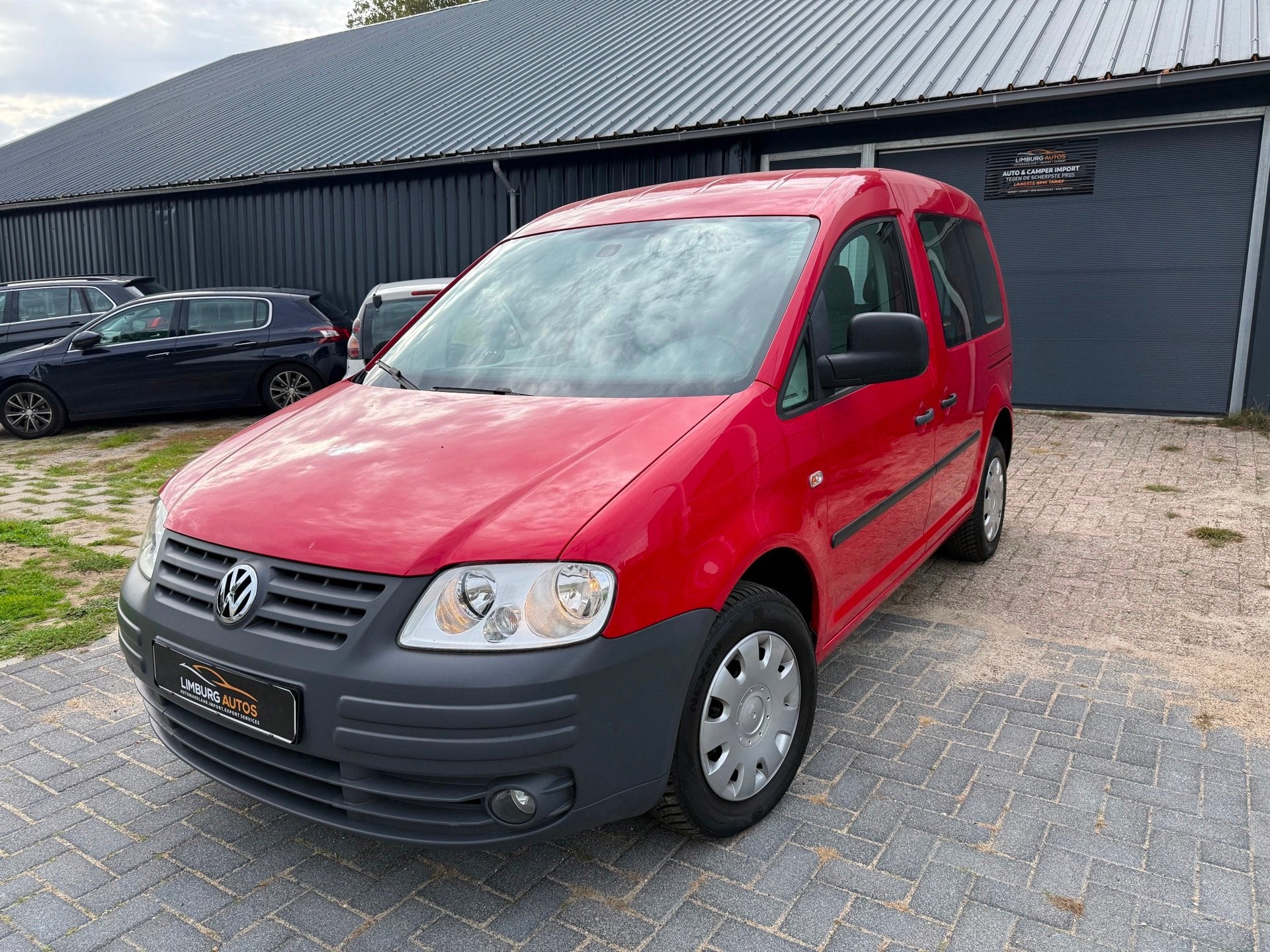Volkswagen Caddy 1.4 Easyline 5p. Nieuwe Koppeling en APK, Dealer onderhouden, Stof, Gebruikt, Overige modellen