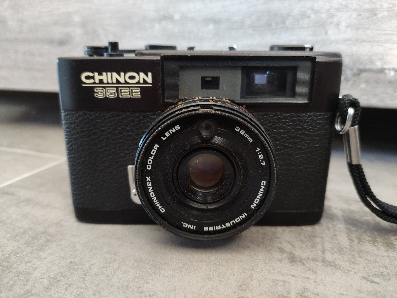 Chinon 35 EE camera met flitser topca 330CTX (werkend), Ophalen of Verzenden, Compact, Overige Merken
