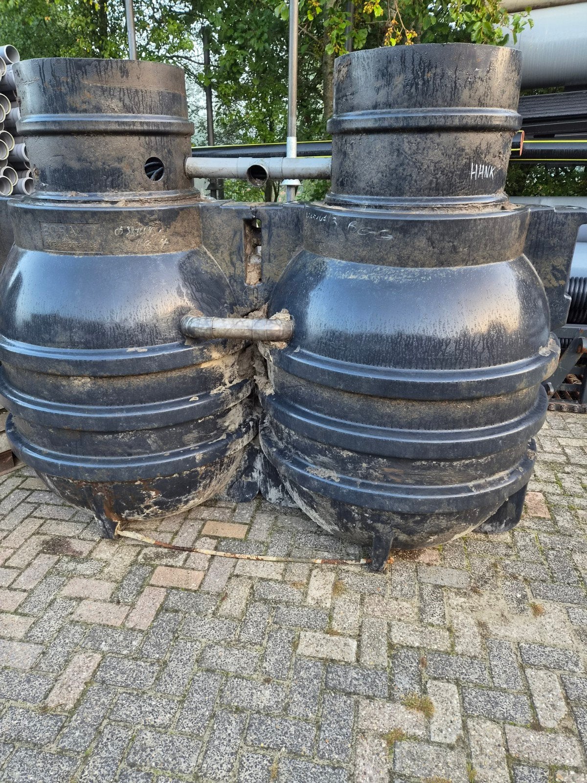 Gebruikte kunststof tanks., Ophalen, Gebruikt, 2 tot 4 meter, 80 mm of meer