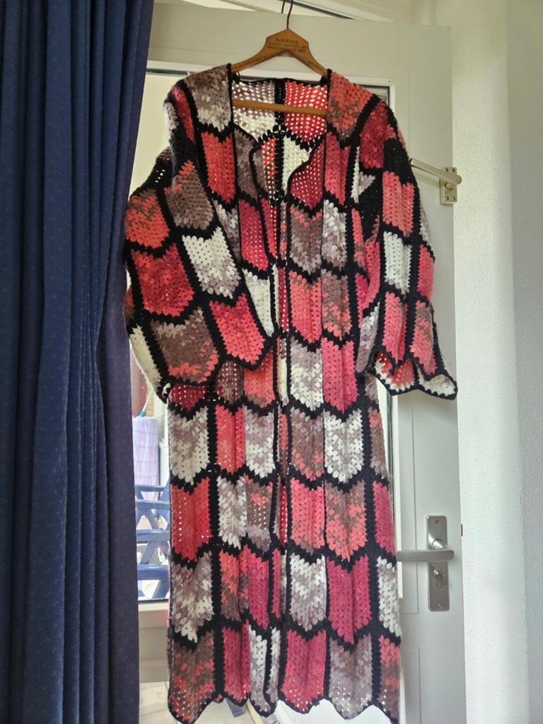 Vintage Gehaakte Lange Vest/Jas - Uniek Handwerk, Maat 38/40 (M), Nieuw, Ophalen of Verzenden, Handgemaakt