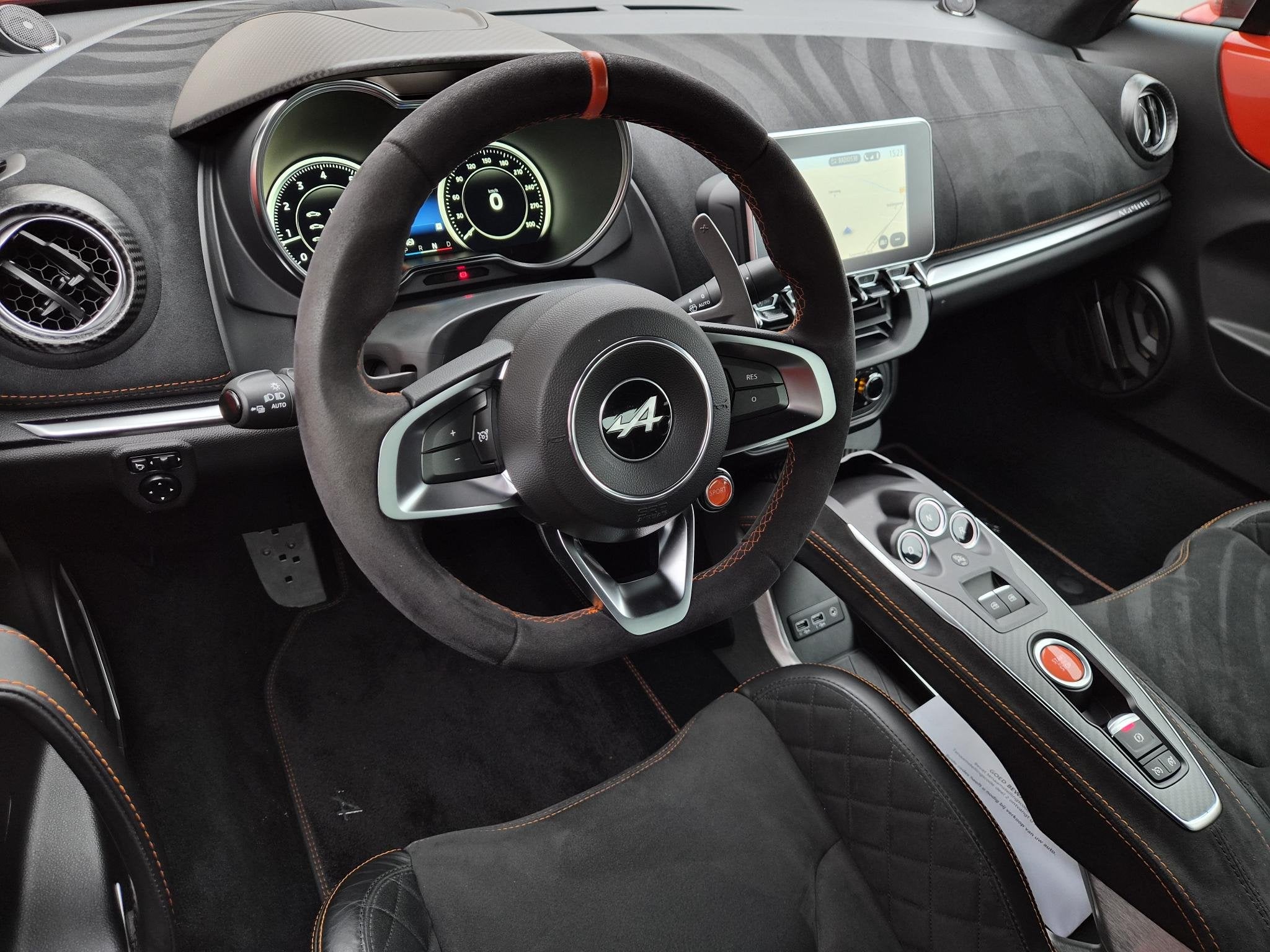 Alpine A110 1.8 Turbo S / Dealer onderhouden / Microvezel-pa, Auto's, Automaat, Dealer onderhouden, Achterwielaandrijving, Gebruikt