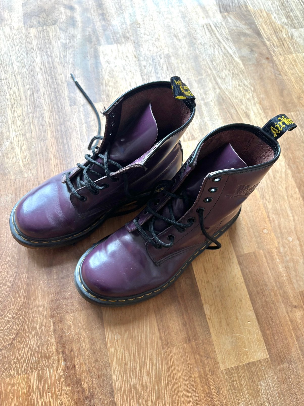 Discontinued Dr. Martens 1460 Purple Smooth Leather – EU 37, Gebruikt, Jongen of Meisje, Ophalen of Verzenden, Laarzen