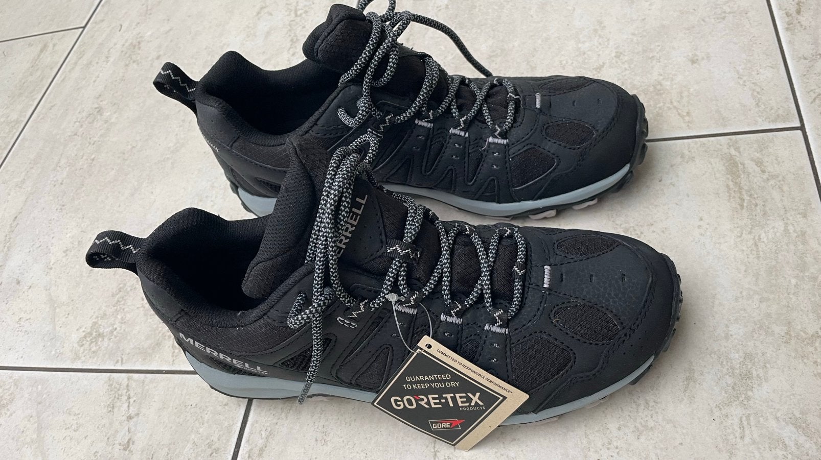 Merrell Accentor 3 sport gtx, maat 41 UK 7,5, Sport en Fitness, Ophalen of Verzenden, Nieuw, Schoenen