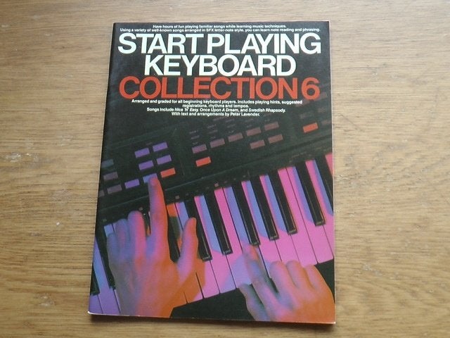 Start playing keyboard collection 4, Muziek en Instrumenten, Bladmuziek, Les of Cursus, Ophalen of Verzenden, Zo goed als nieuw