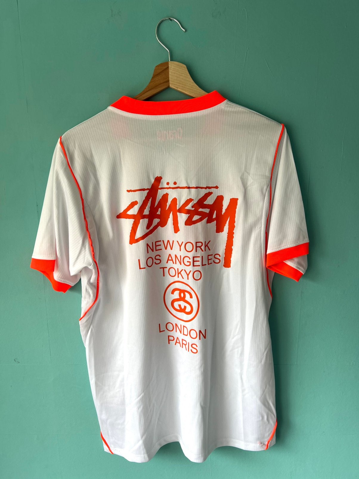 Nederlands elftal uitshirt WK 2026 Stüssy  Maat M, Maat 48/50 (M), Nieuw, Oranje, Ophalen of Verzenden