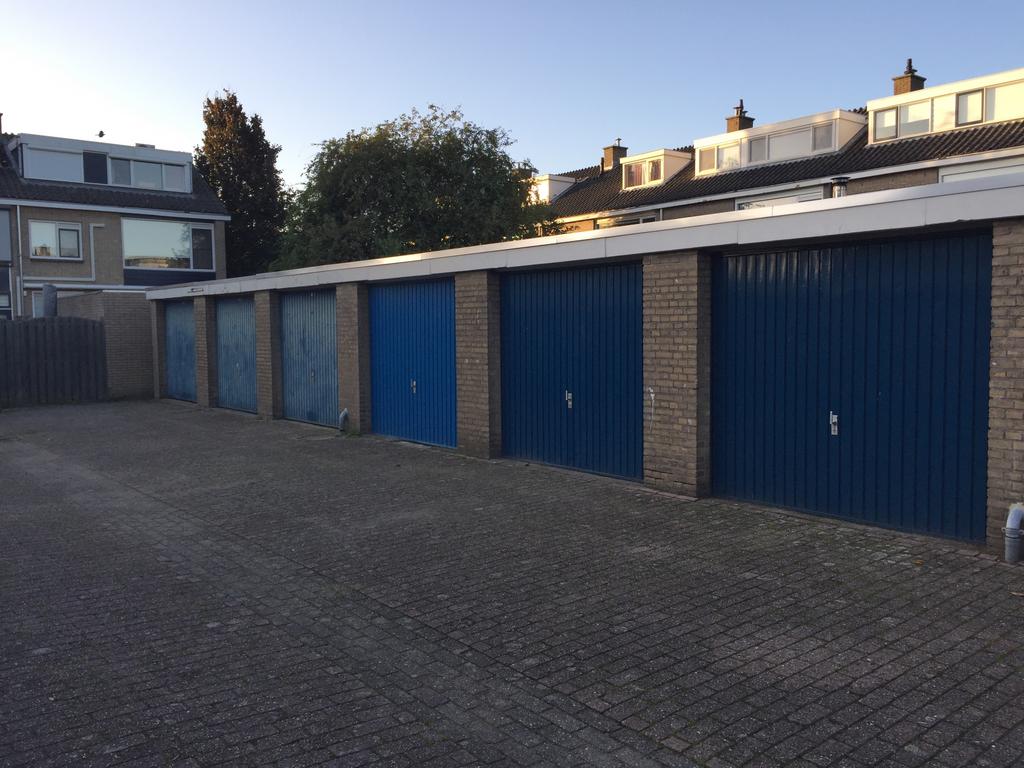 Te Huur: Garagebox in Zwijndrecht, Ophalen of Verzenden
