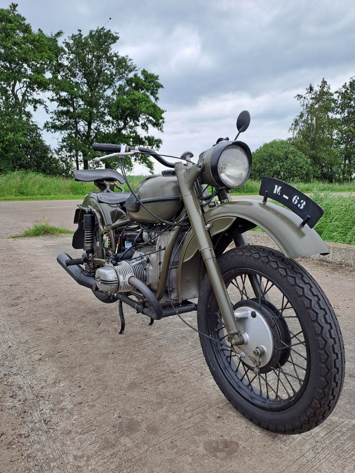 Ural m63, Particulier