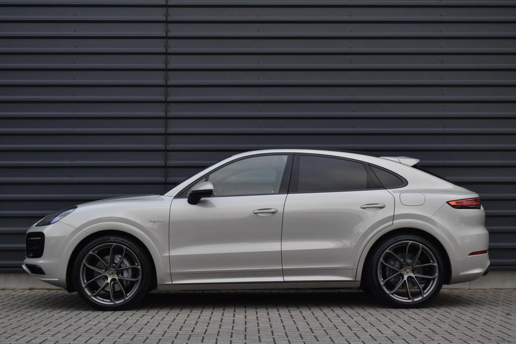 Porsche Cayenne Coupé 3.0 E-Hybrid 462pk Lightweight Sport, Auto's, Porsche, Cayenne, 14 kWh, Gebruikt, 2995 cc
