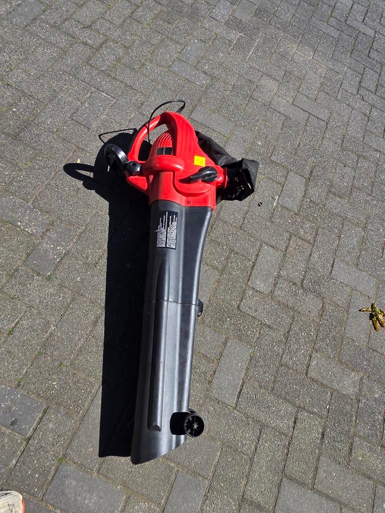 Gamma Bladblazer/Bladzuiger 2000W, Ophalen, Gebruikt, Met opvangzak, Handgedragen