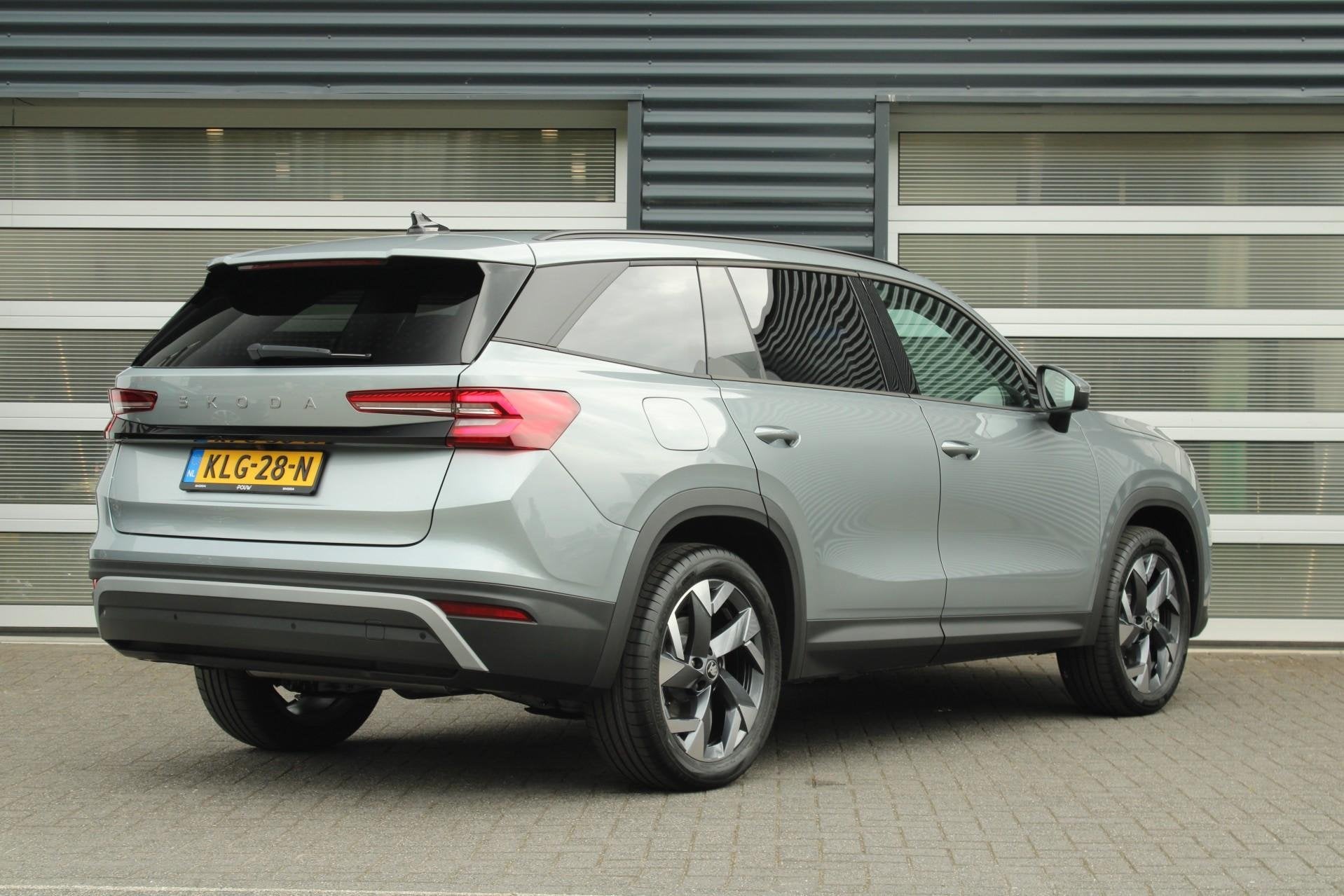 Skoda Kodiaq 1.5 TSI 204pk PHEV Edition | Trekhaak | 19" Vel, Auto's, 12 maanden, Stof, 4 cilinders, 26 kWh