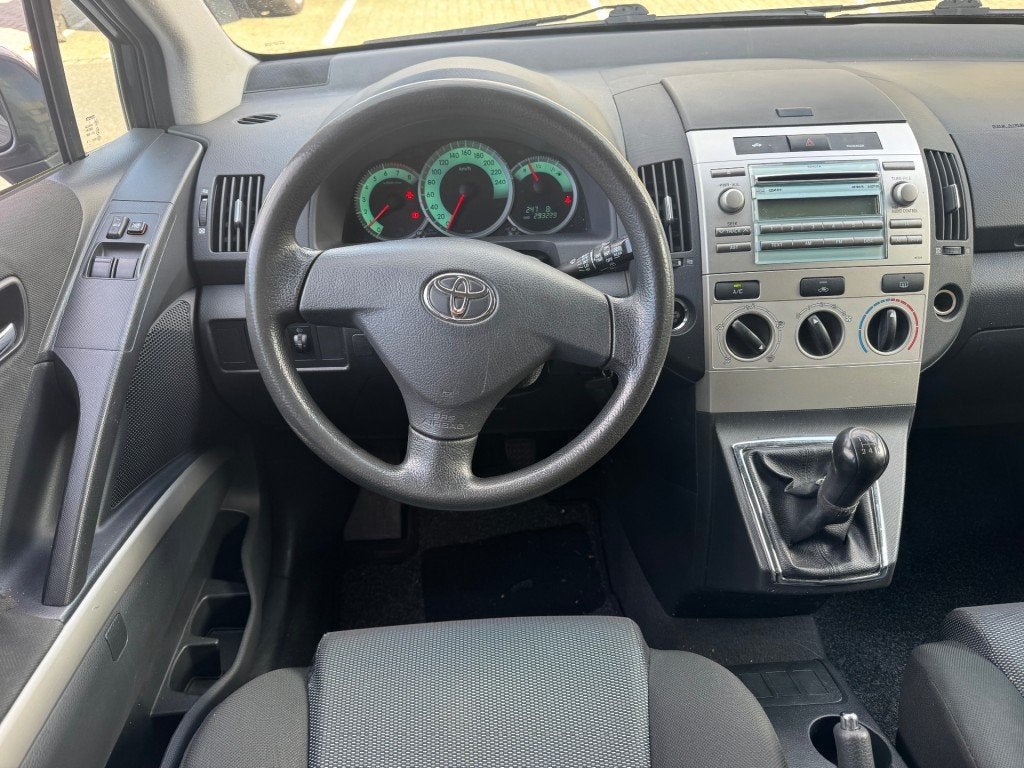 Toyota VERSO 1.6 VVT-i Terra 7p. AIRCO NETTE AUTO RIJDT GOED, Auto's, Toyota, 13 km/l, Gebruikt, 4 cilinders, 7 stoelen
