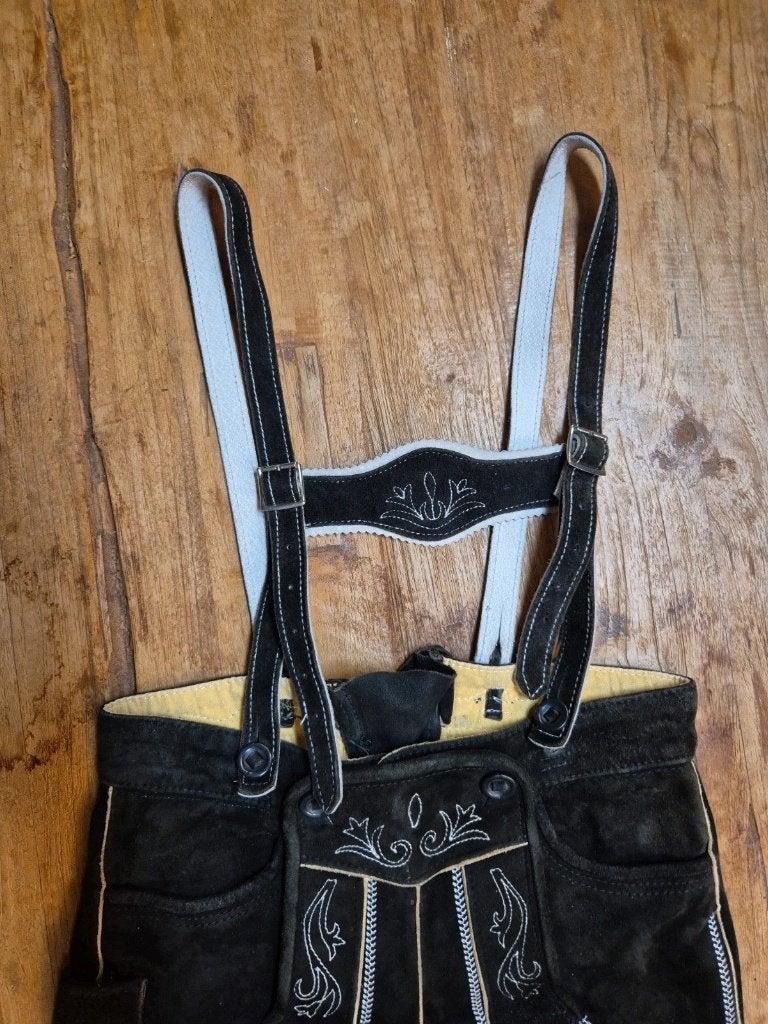Stoere kinder lederhosen, Beckert modern, Djt@dejuistetoon.eu, Ophalen of Verzenden, Zo goed als nieuw