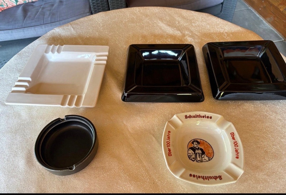 Diverse asbakken set inclusief vintage Schultheis, Ophalen, Gebruikt, Asbak