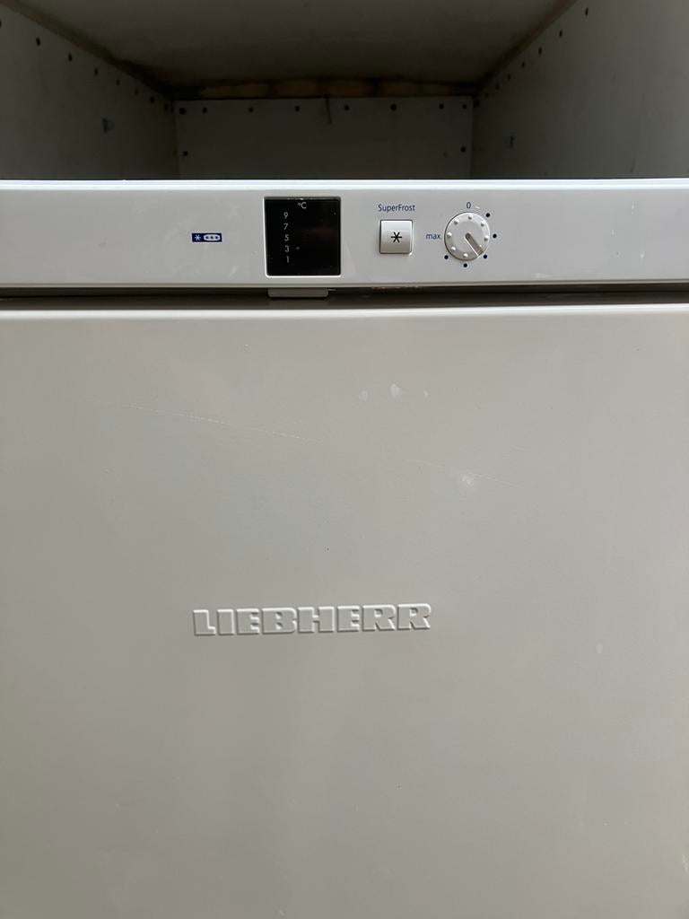 Te koop koelvriescombinatie, Ophalen, 200 liter of meer, Met aparte vriezer, 160 cm of meer
