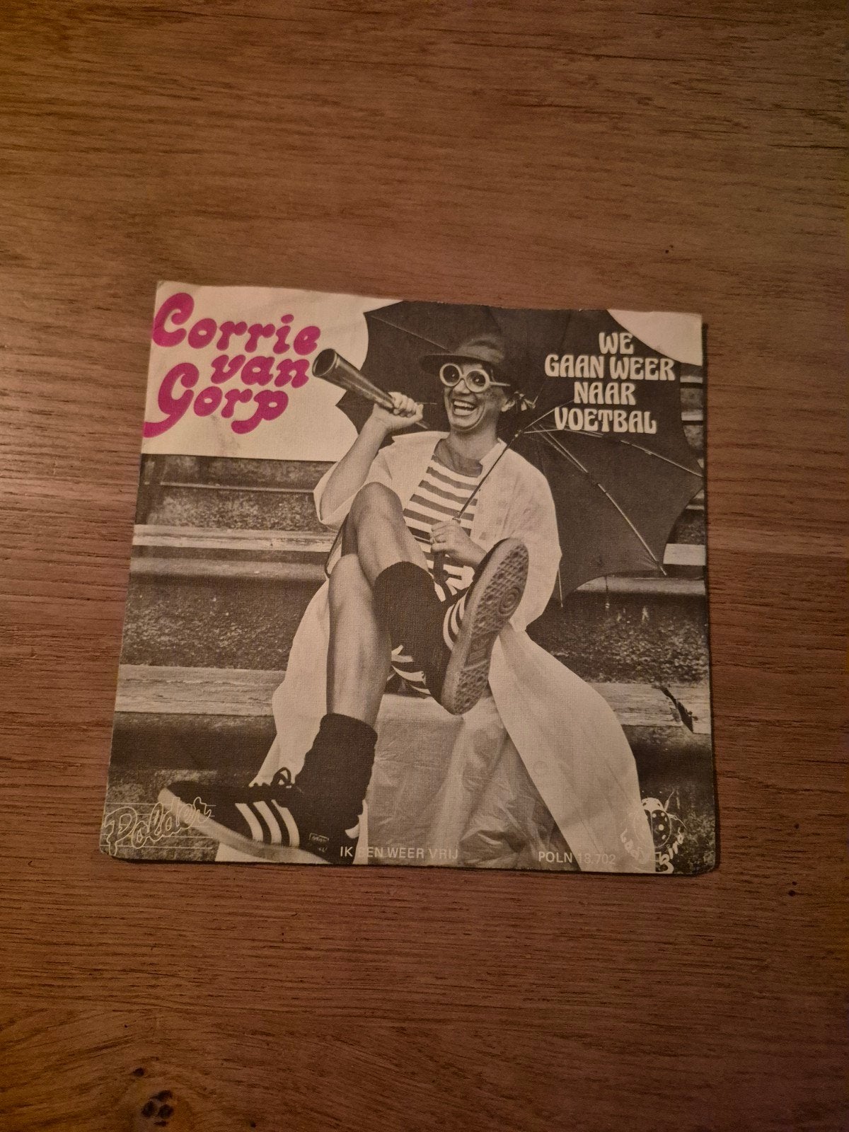 Corrie van Gorp We Gaan Weer Naar Voetbal / Ik Ben Weer Vri, Gebruikt, 7 inch, Ophalen of Verzenden, EP