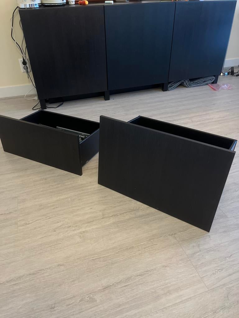 Besta lades met rails, Ophalen, Gebruikt, 50 tot 100 cm, Met lade(s)